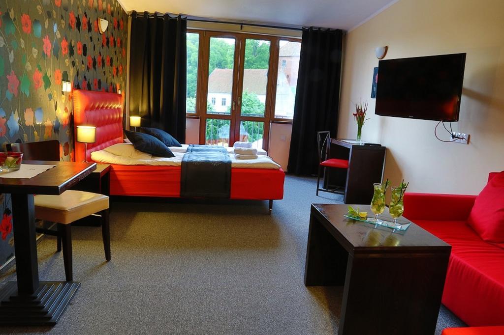 Pod Wzgórzem Bed&Breakfast Frombork Quarto foto